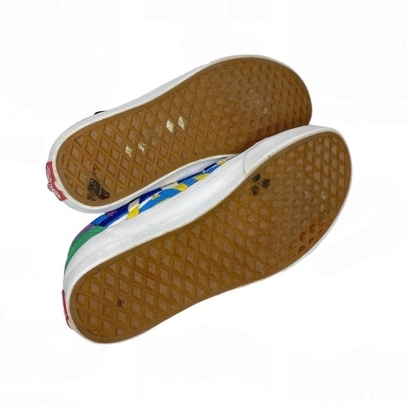 Vans Classic Old Skool Statement Sneakers ComfyCush Slip-On
Women’s 6.5 Mens 5 - Picture 5 of 11